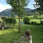 Pension Brixen Im Thale ゲストハウス ブリクセン イン ターレ