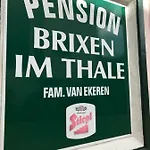 Pension Brixen Im Thale ゲストハウス ブリクセン イン ターレ