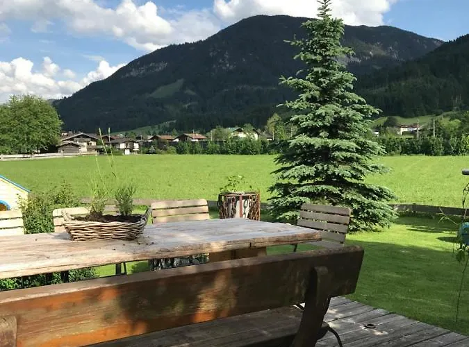 Pension Brixen Im Thale بيت ضيافة بريكسن ام تاله