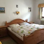 Pension Brixen Im Thale Гостевой дом *